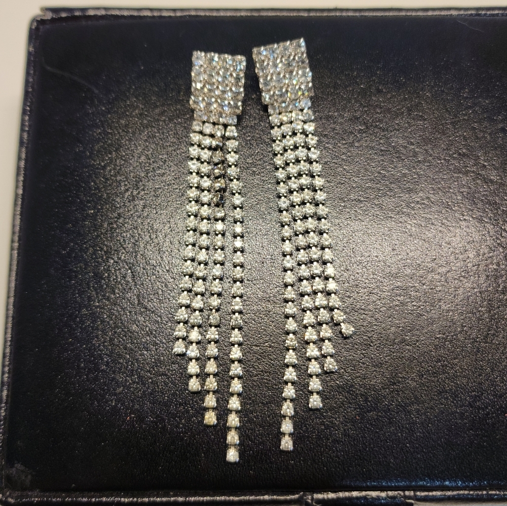 Elegant Silver Crystal Dangle Earrings